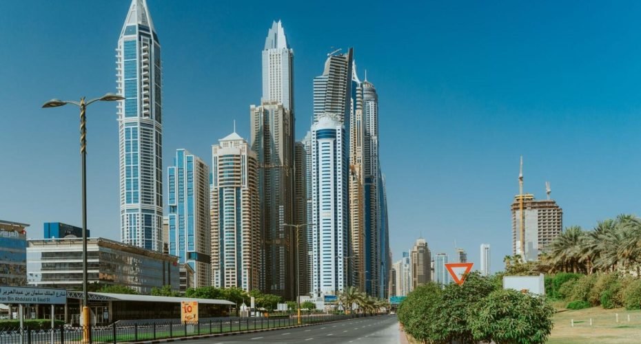 Rising Demand for 1 and 2-Bedroom Apartments in Dubai Amidst Escalating Rental Prices