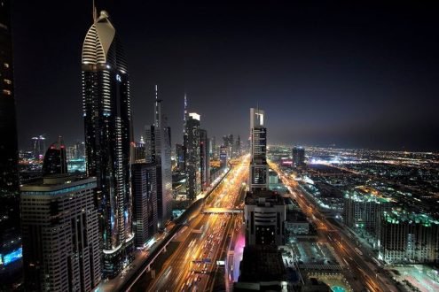 Dubai Land Department signs agreement with developers